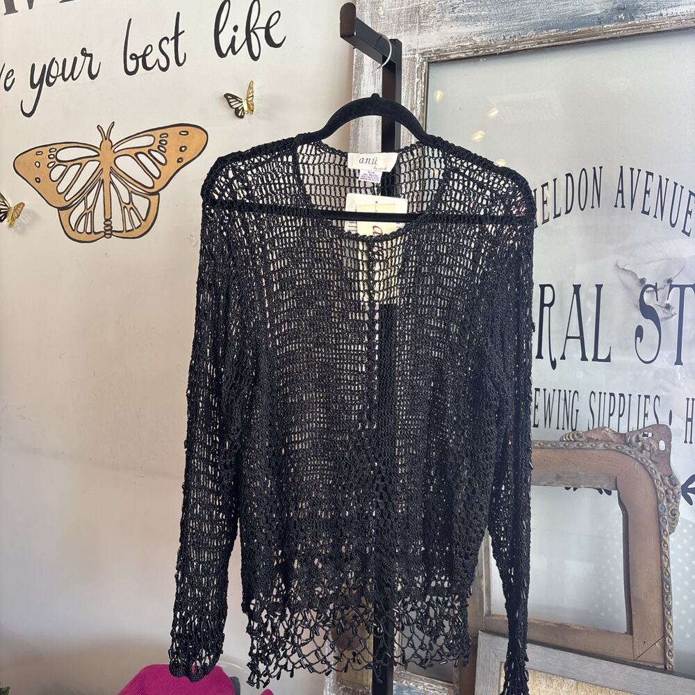 Women’s Anu Open Knit Boho/Beachy Top Size S/M